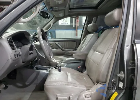 2003 Toyota Sequoia Limited z USA, uszkodzony, nr VIN 5TDBT48A03S193899